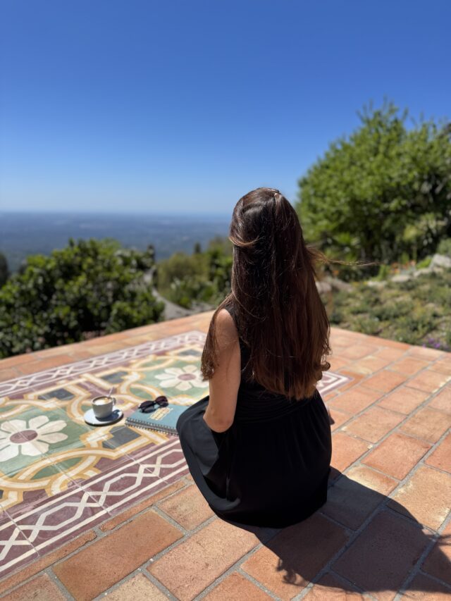 Freie Rednerin Vanessa Redet aus der Oberpfalz an der Algarve